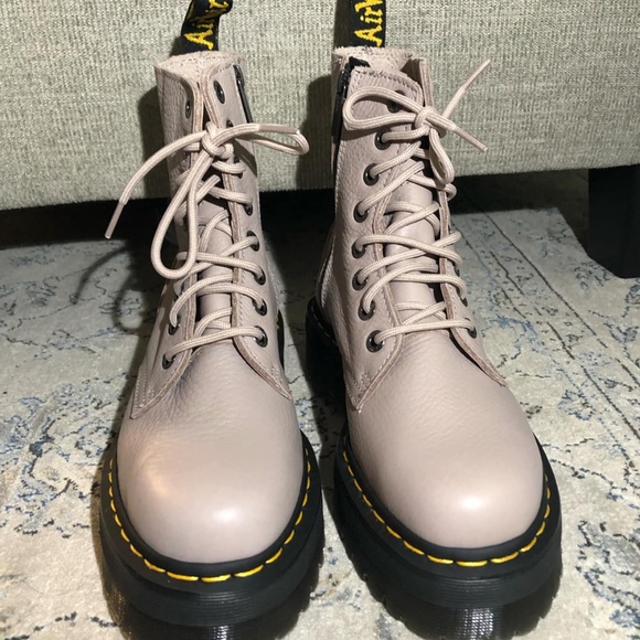 Dr. Martens Jason III Boot Pisa Leather Platforms - Picture 6 of 10